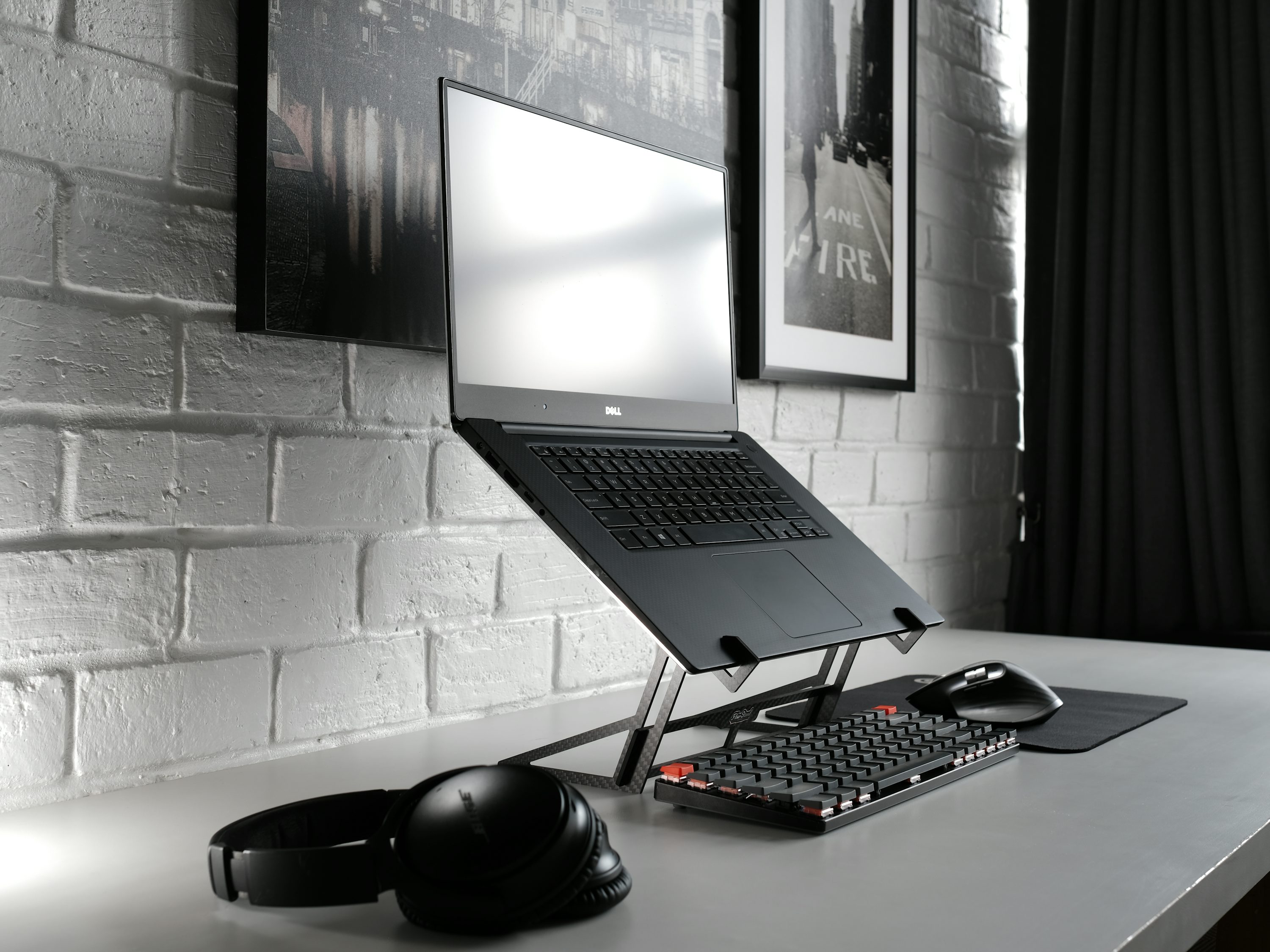Ergonomic Laptop Stand